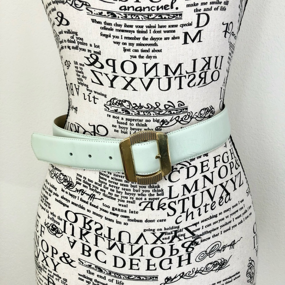 Vintage 80s Liz Claiborne Mint Green Full Grain Leather Belt with Gold Buckle